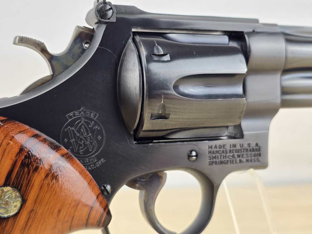 Smith & Wesson 28-2 in .357 Magnum - 1966 - 6inch - VERY CLEAN!-img-16