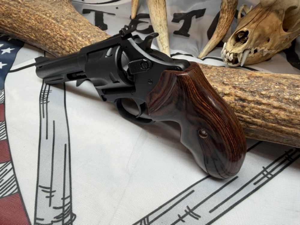 CHARTER ARMS DOUBLE DOG 357 MAG/9MM REVOLVER-img-7