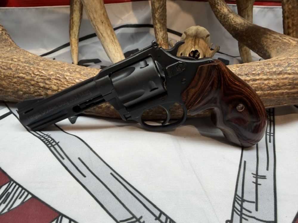 CHARTER ARMS DOUBLE DOG 357 MAG/9MM REVOLVER-img-6