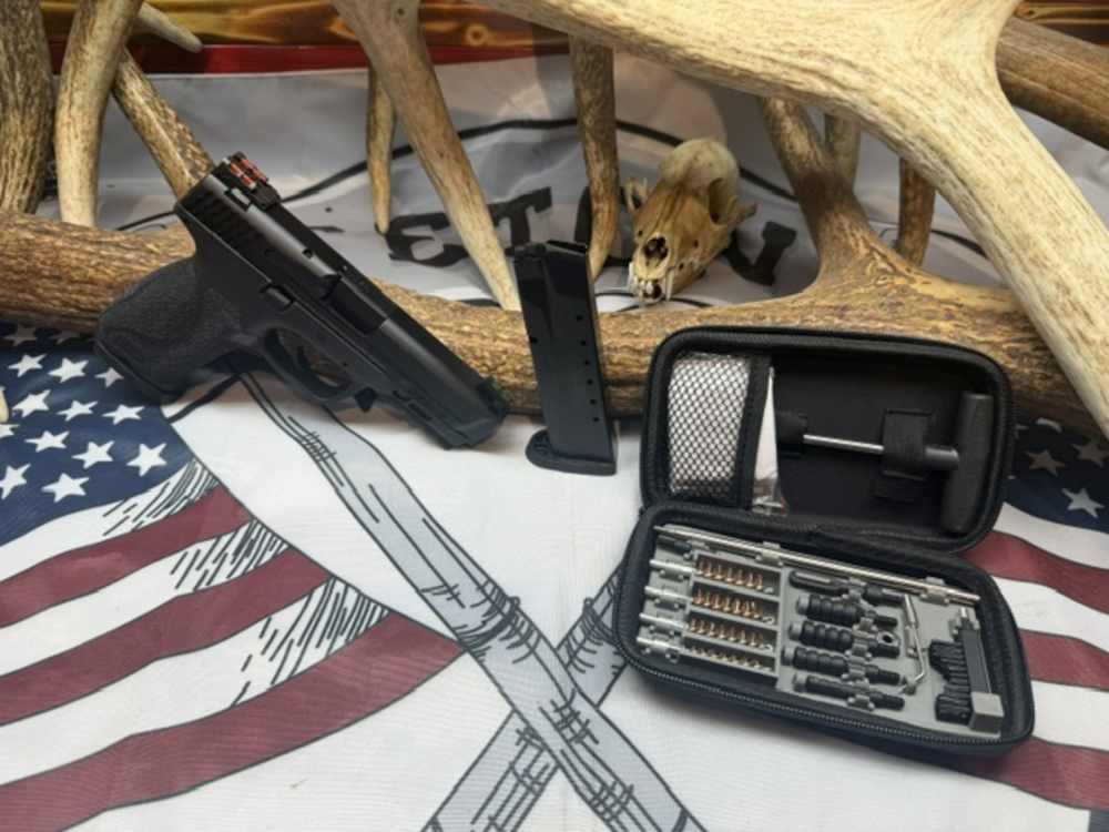S&W Performance Center M&P 40 M2.0 Pro Series .40 S&W-img-0
