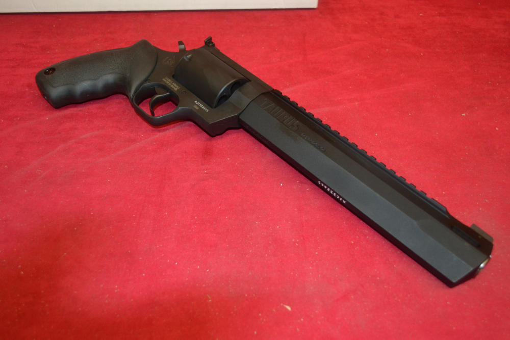 Taurus Raging Hunter 500 S&W 10"Barrel, Layaway Available.-img-3