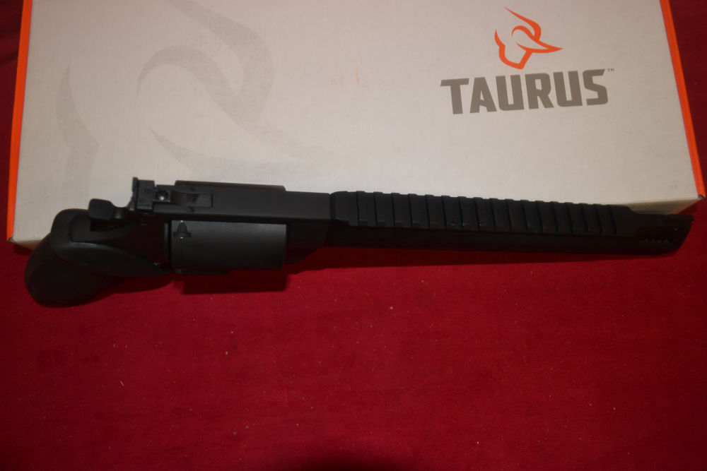 Taurus Raging Hunter 500 S&W 10"Barrel, Layaway Available.-img-7