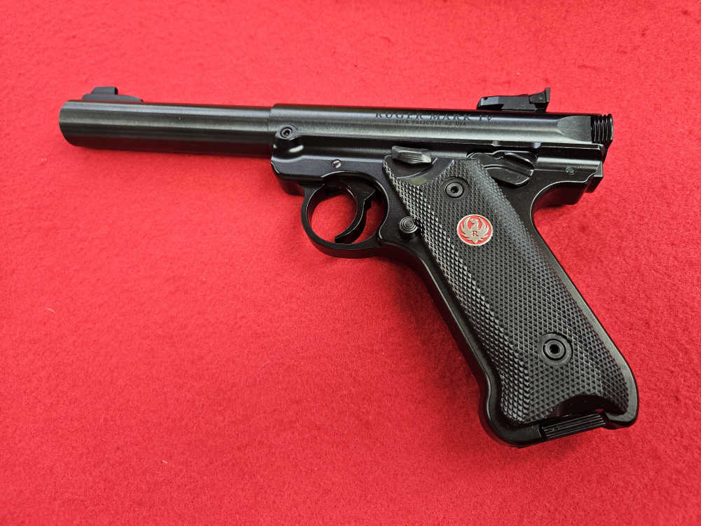 Ruger 40101 Mark IV Target 22 LR 10+1 5.50" Blued Bull Barrel -img-5