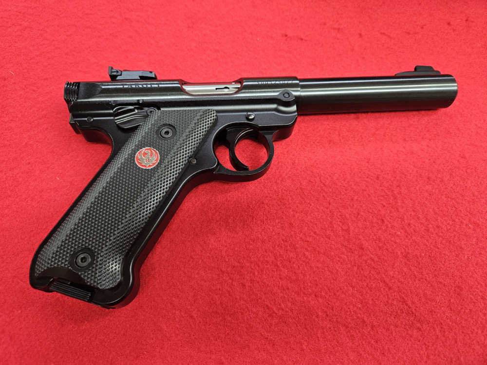 Ruger 40101 Mark IV Target 22 LR 10+1 5.50" Blued Bull Barrel -img-2