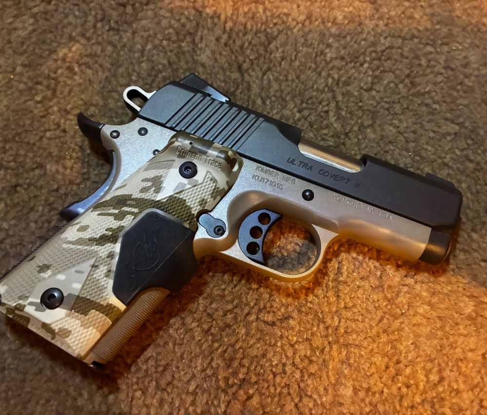 Custom Shop 1911 Kimber Ultra Covert II with Crimson Trace grip-img-0