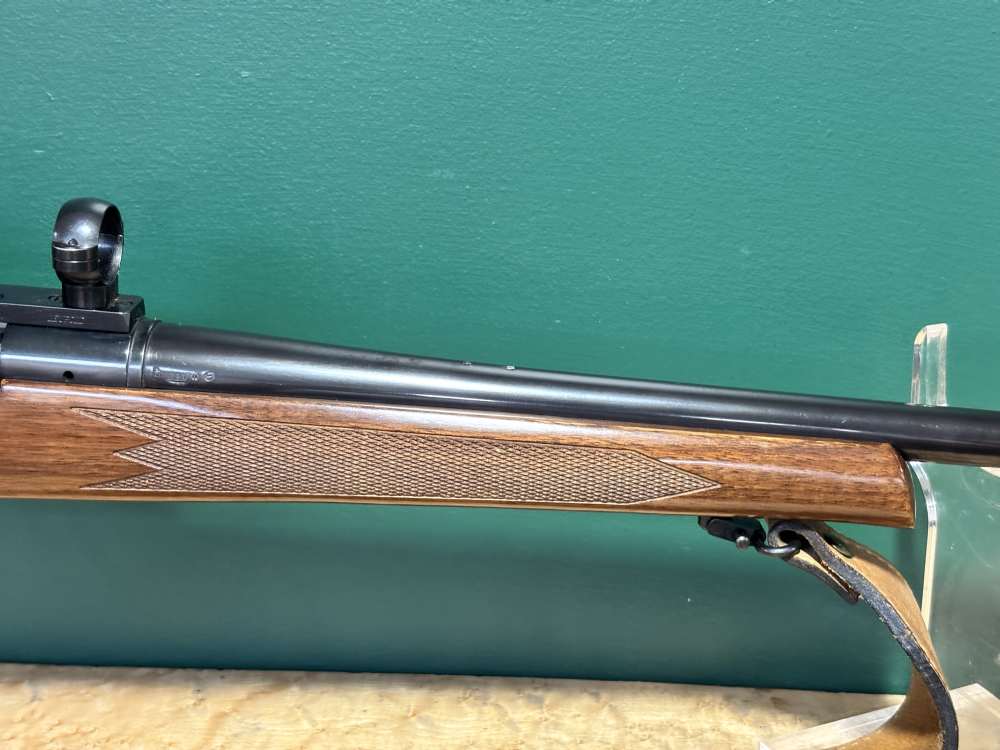 Remington 700 ADL Walnut Stock 7mm Rem Mag Bolt Action Rifle w/ Rings-img-2