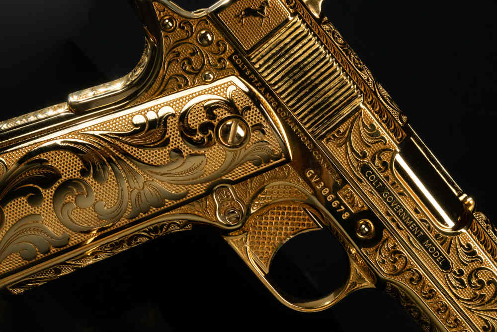 Colt 1911 in 24K Gold & Full Engraving-img-11