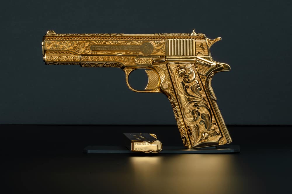 Colt 1911 in 24K Gold & Full Engraving-img-6