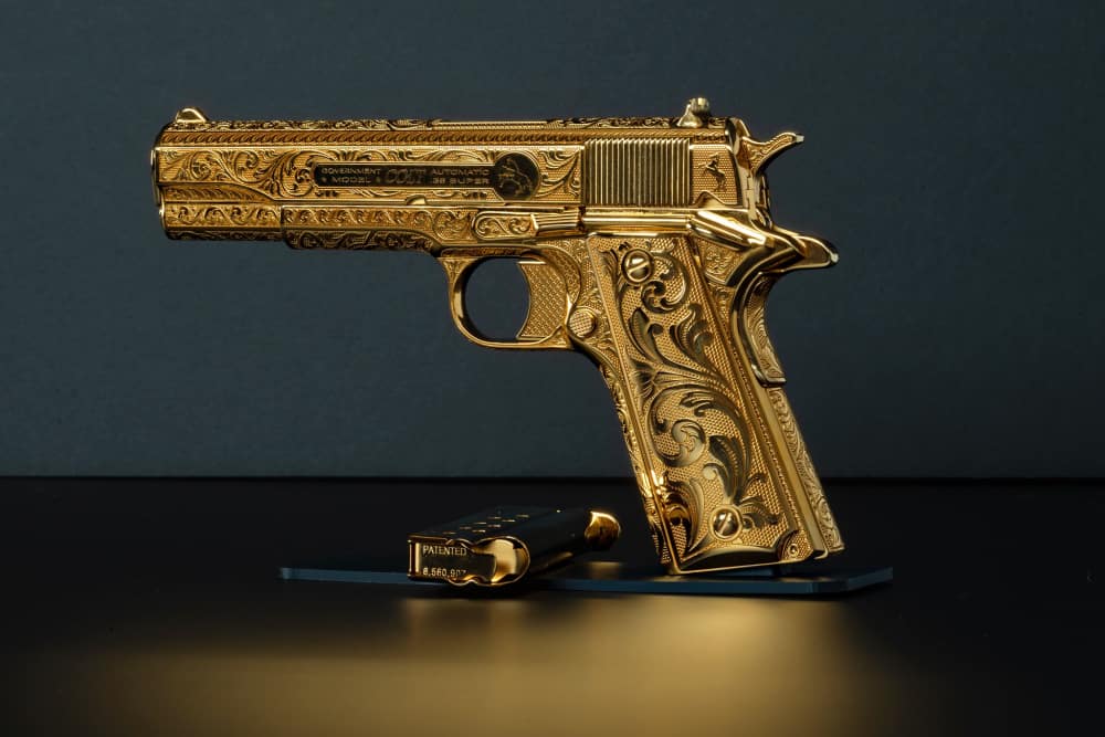 Colt 1911 in 24K Gold & Full Engraving-img-5
