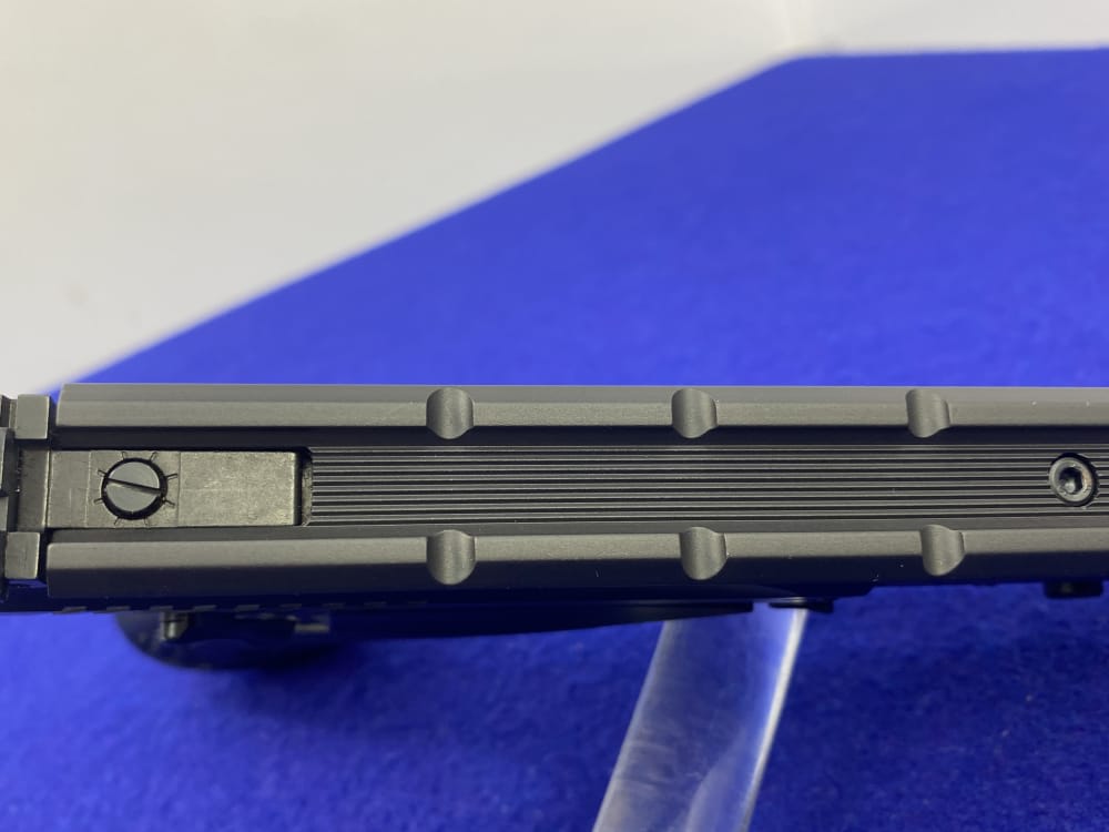 Beretta U22 Neos .22 LR Pistol Black 4.5" *FULL LENGTH TOP WEAVER RAIL*-img-17