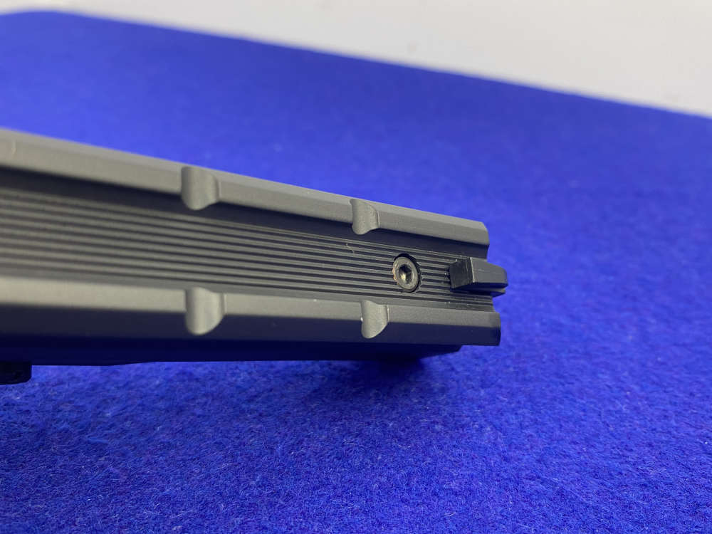 Beretta U22 Neos .22 LR Pistol Black 4.5" *FULL LENGTH TOP WEAVER RAIL*-img-19