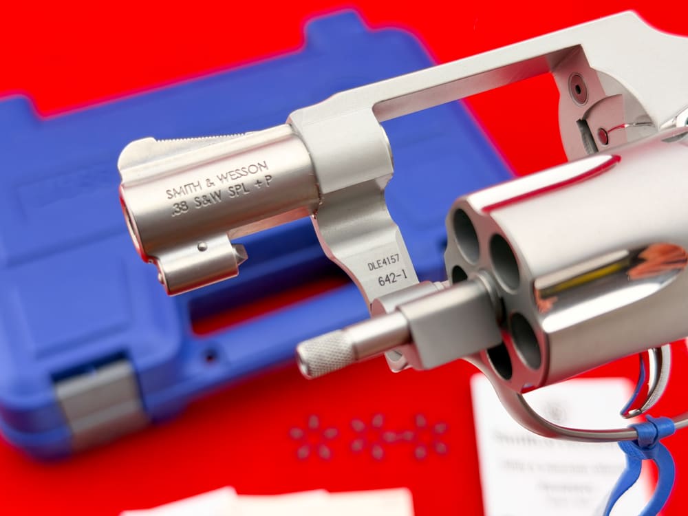 STUNNING S&W Performance Center Model 642-1 Tuned Action .38 Spl +P 1.87"-img-31