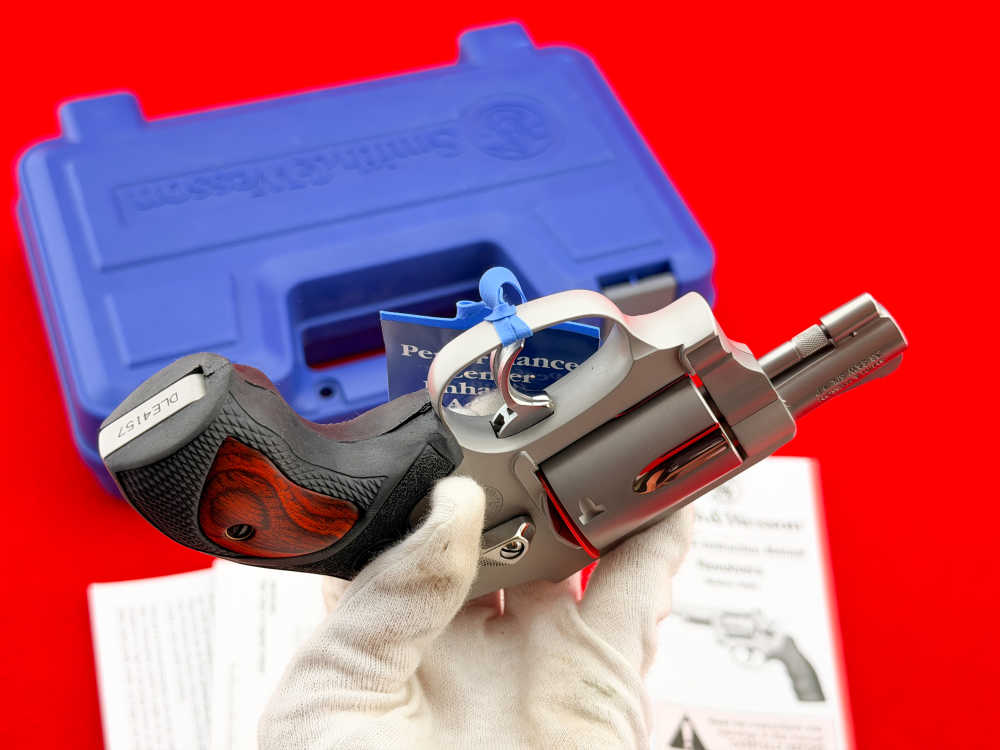 STUNNING S&W Performance Center Model 642-1 Tuned Action .38 Spl +P 1.87"-img-21
