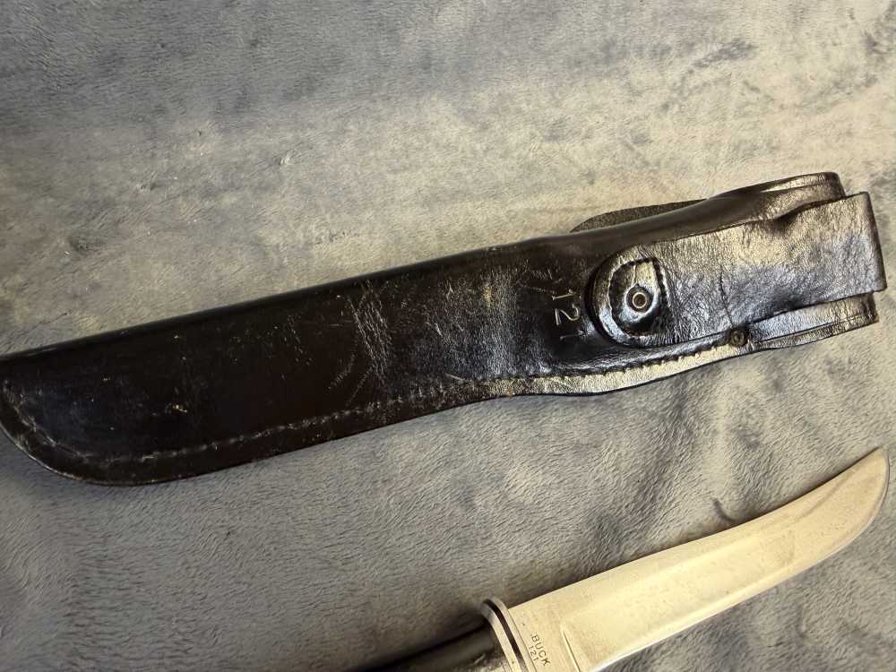 Buck Knife 121 w/leather sheath Fisherman Guide Penny Bid-img-6