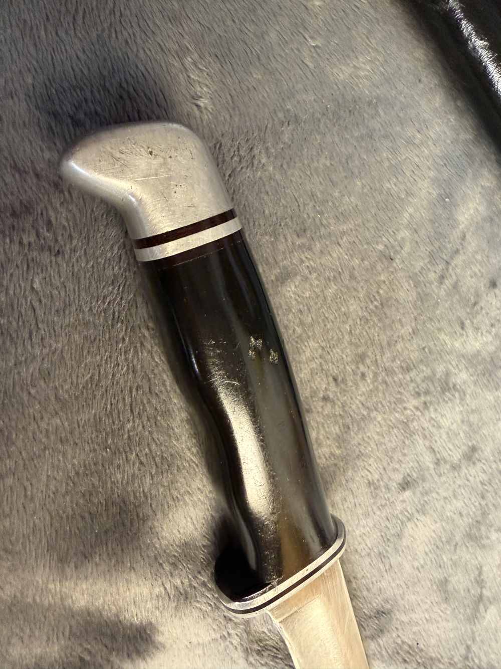 Buck Knife 121 w/leather sheath Fisherman Guide Penny Bid-img-3