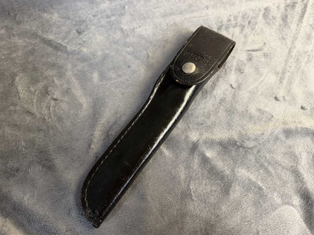 Buck Knife 121 w/leather sheath Fisherman Guide Penny Bid-img-7