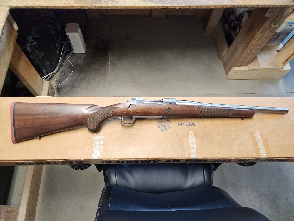 PICS! NEW RUGER HAWKEYE HUNTER 243 WINCHESTER 16 SS THREADED STAINLESS M 77-img-3