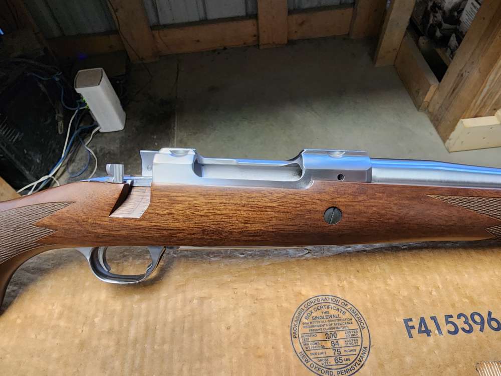 PICS! NEW RUGER HAWKEYE HUNTER 243 WINCHESTER 16 SS THREADED STAINLESS M 77-img-7