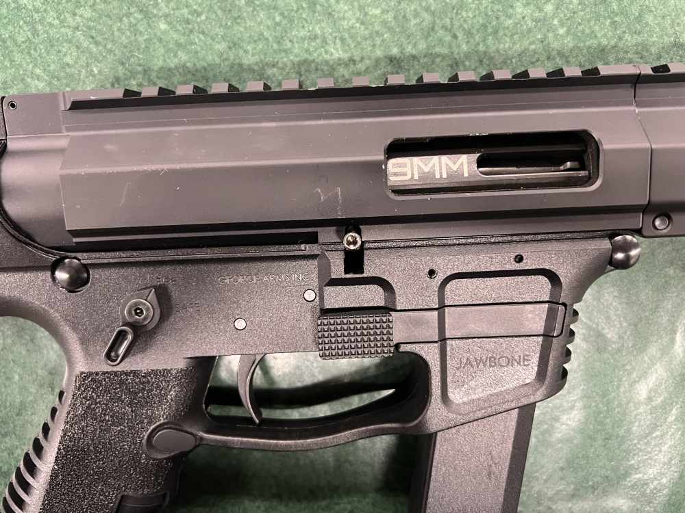 GFORCE ARMS JAWBONE HYBRID 9MM 5" BRL 33+1 RD MAG BLACK-img-2