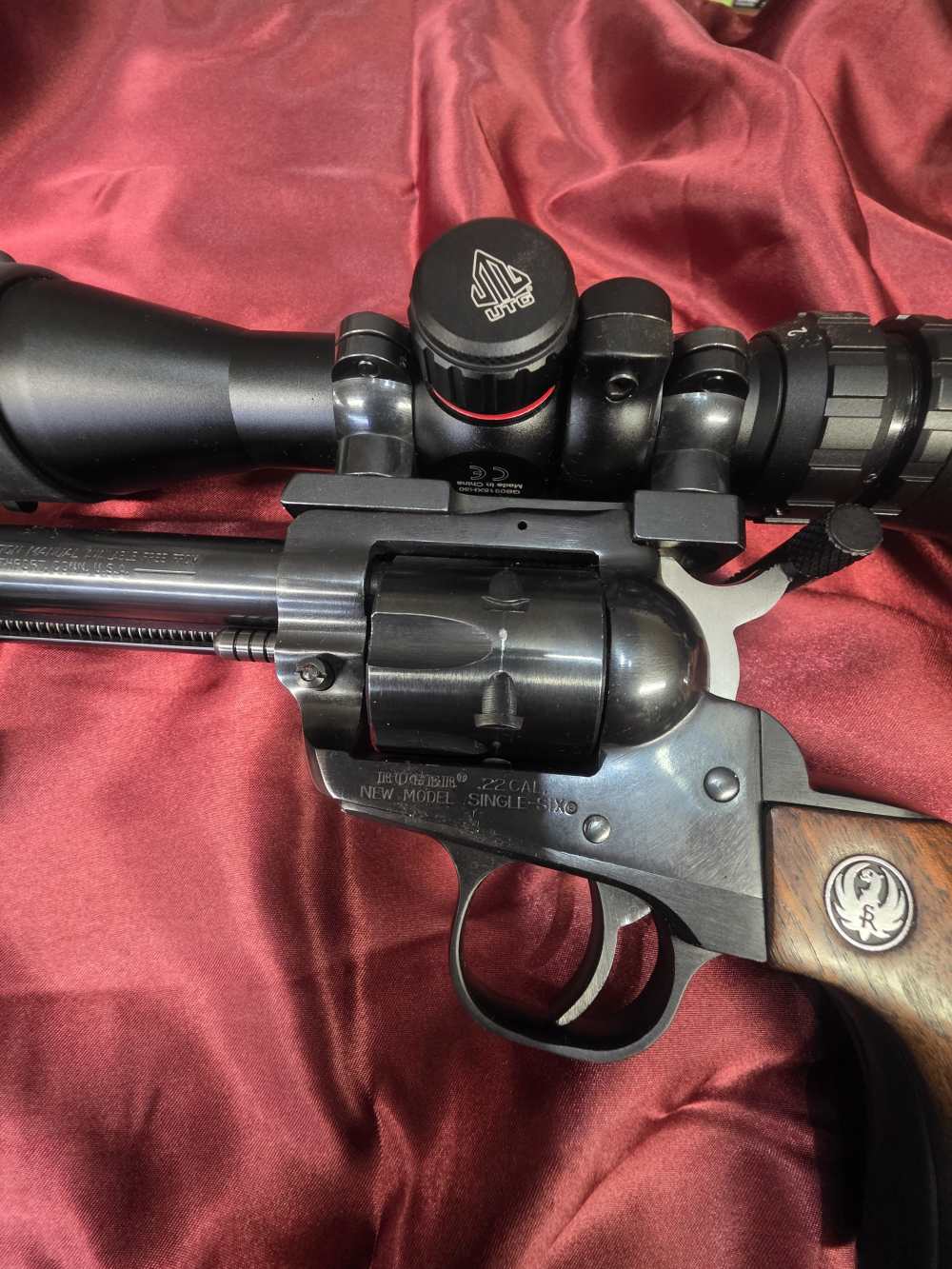 Ruger Single Six Scoped and Laser 9.5 BBL 22LR Revolver Minty-img-2