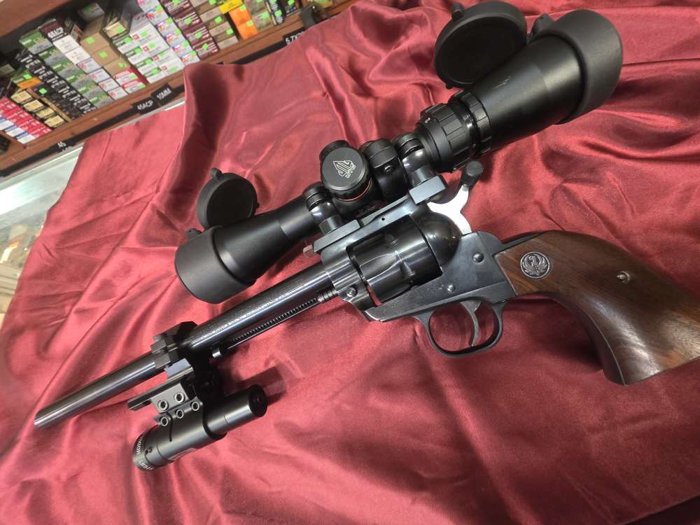Ruger Single Six Scoped and Laser 9.5 BBL 22LR Revolver Minty-img-7