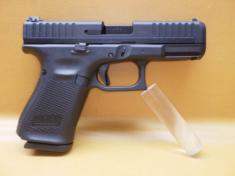 Glock 44 .22LR 4" Bbl 10 Round mag-img-1