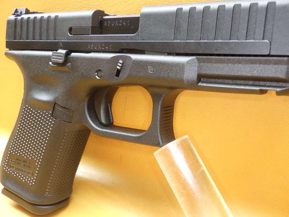 Glock 44 .22LR 4" Bbl 10 Round mag-img-4