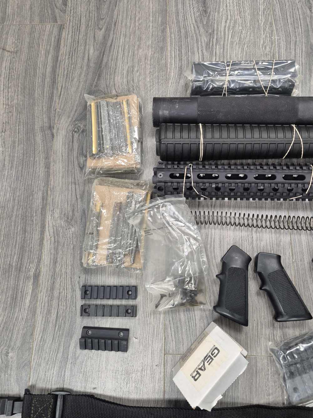 PENNY! LARGE LOT OF AR15 M16 PARTS RAILS FLASH HIDERS, SLING, SMALL PARTS -img-4