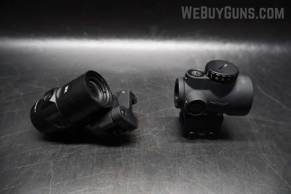 Trijicon MRO and 3x Magnifier Red Dot Optic Combo-img-0