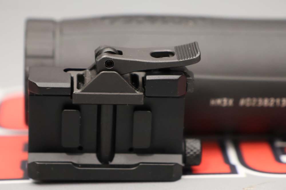 One (1) HOLOSUN HM3X 3x Magnifier w/ QD Rail Mount-img-4