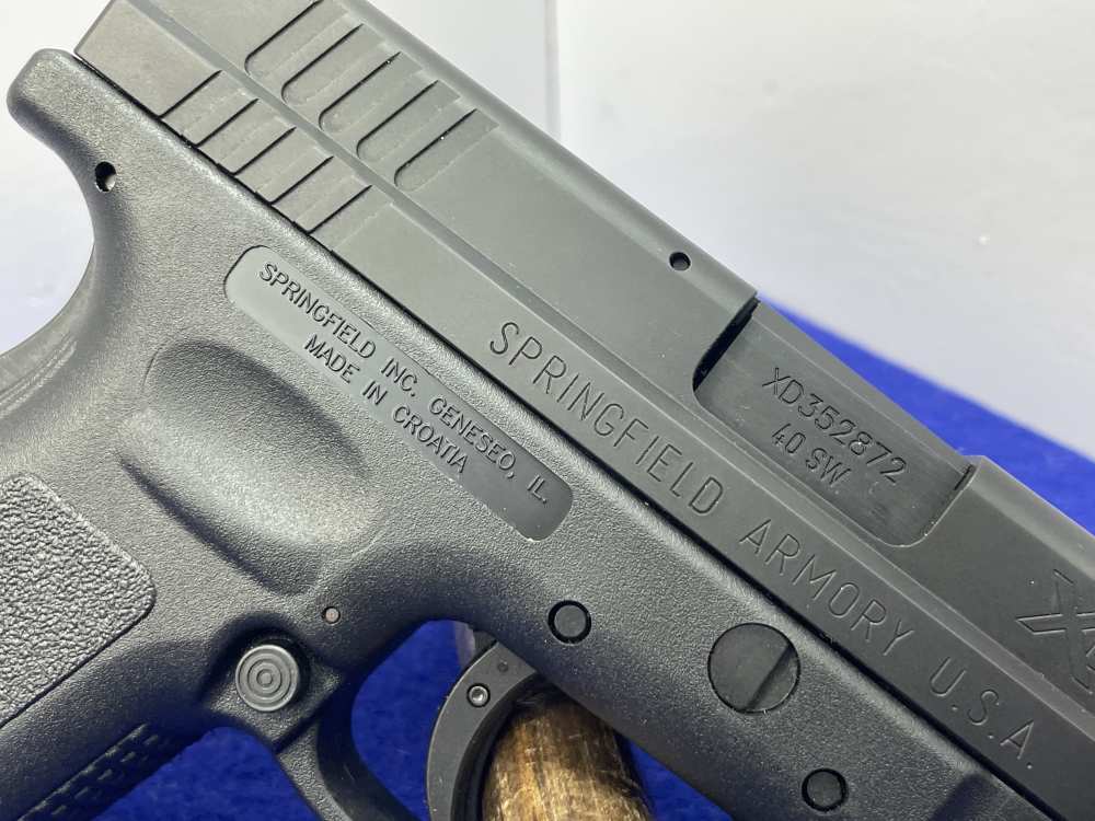 Springfield Armory XD-40 .40 S&W 4" Black *GREAT SEMI-AUTOMATIC PISTOL*-img-17