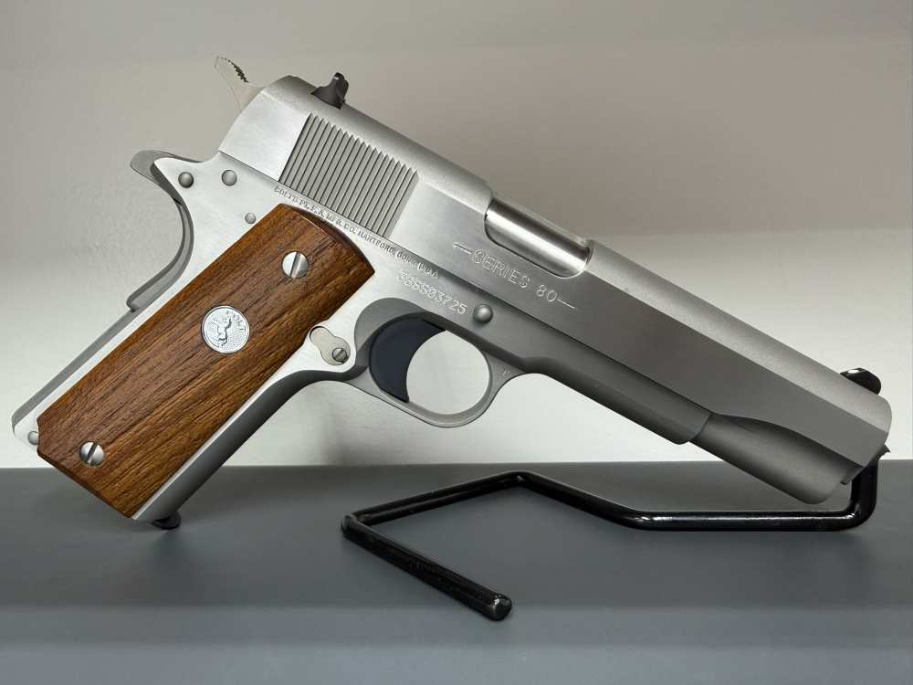 COLT GOVERNMENT 38 SUPER 1911*MANUFACTURED 2008*ONLY FACTORY FIRED*BOXED-img-1
