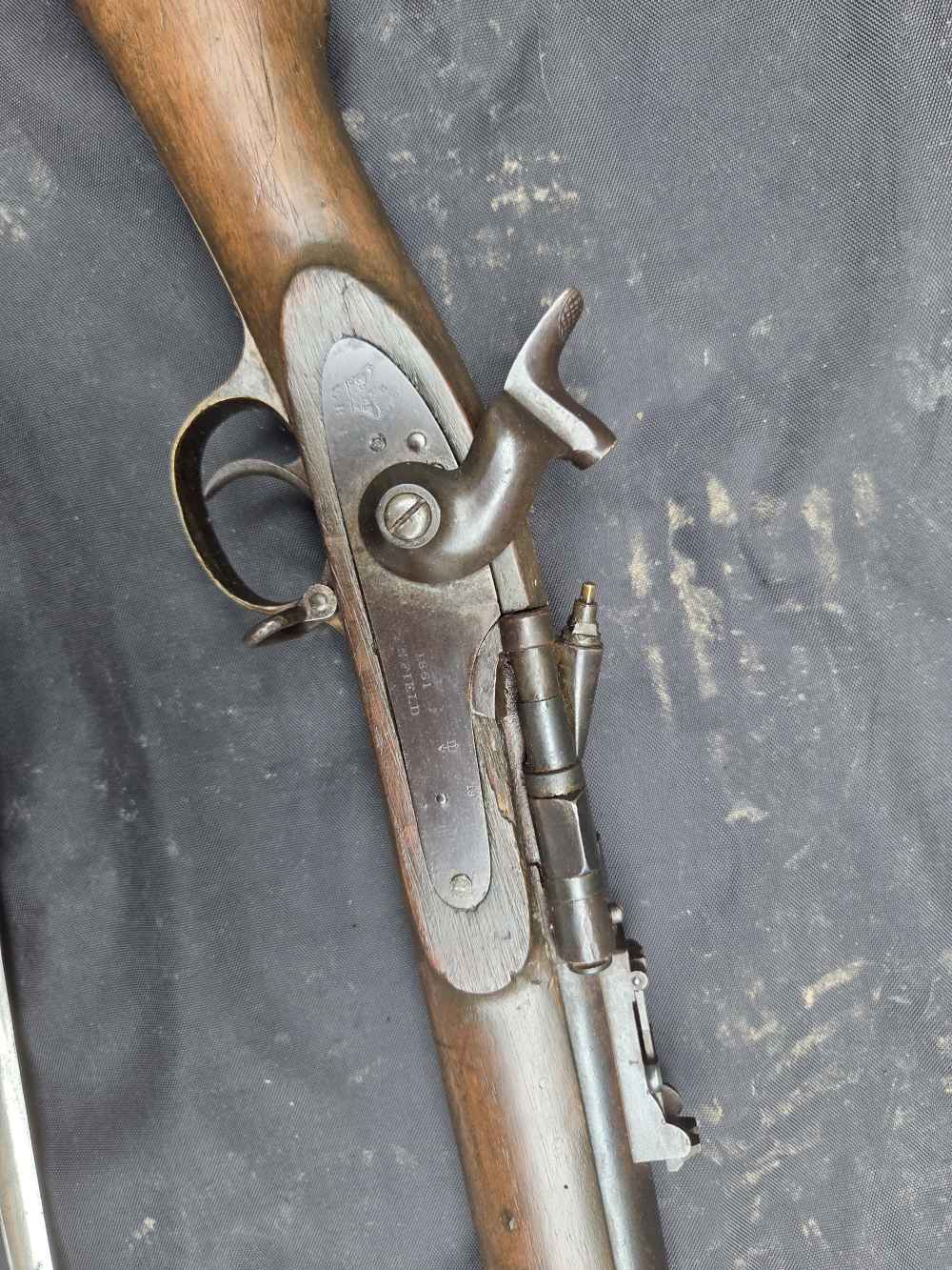 ANTIQUE SNIDER ENFIELD 577 cal Mark II rifle dates to 1861 fine 60% blue-img-25