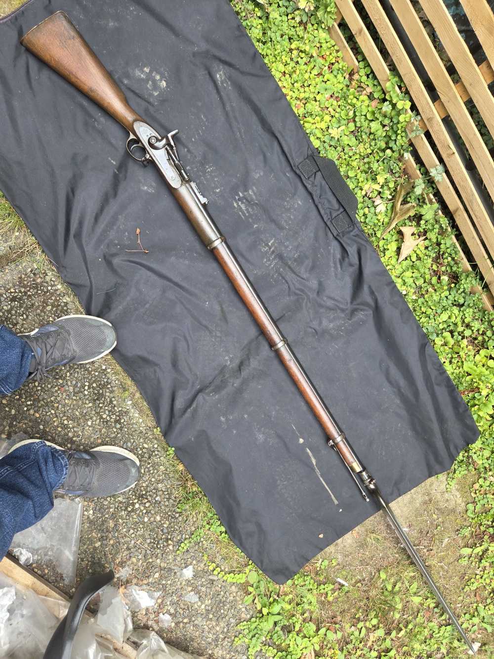 ANTIQUE SNIDER ENFIELD 577 cal Mark II rifle dates to 1861 fine 60% blue-img-3