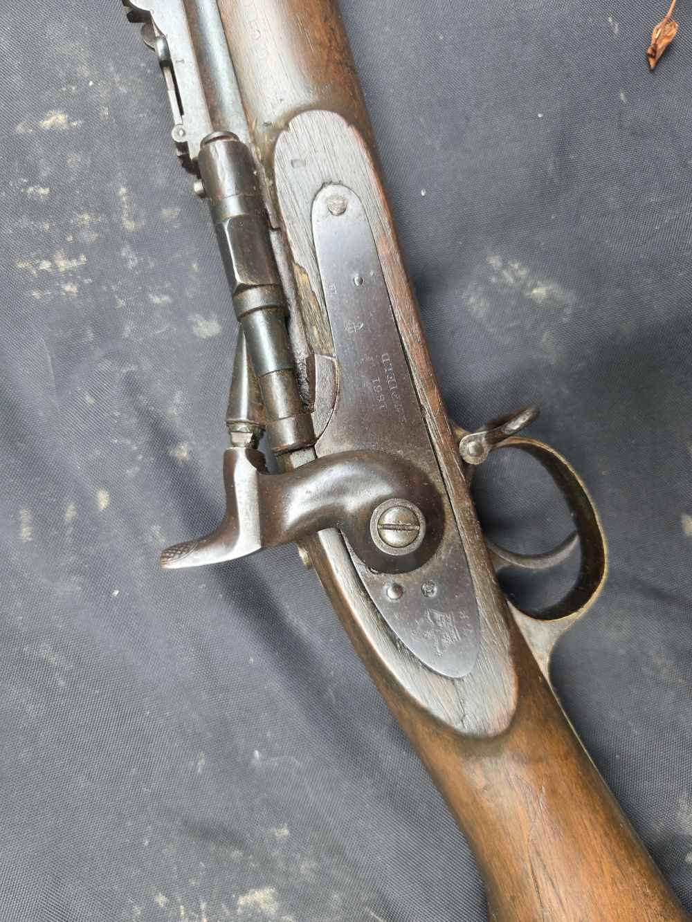 ANTIQUE SNIDER ENFIELD 577 cal Mark II rifle dates to 1861 fine 60% blue-img-4