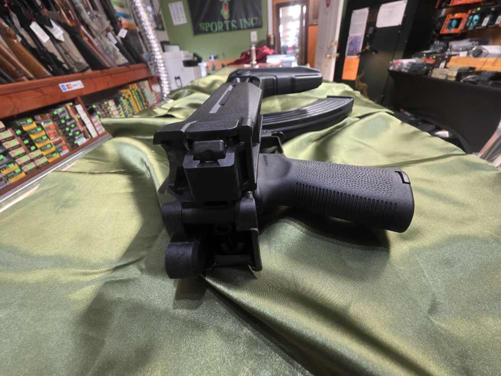 Zastava ZPAPM70 AK Style 30 RD Mag MINT Folding Stock-img-9