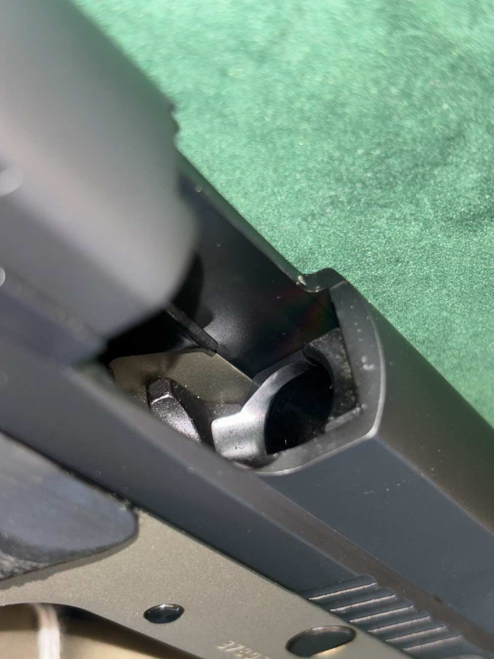 SIG SAUER P220 COMBAT WITH 4 MAGS AND EXTRA GRIPS-img-2