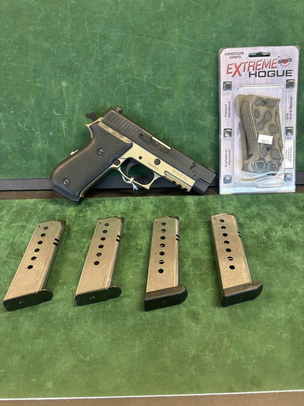 SIG SAUER P220 COMBAT WITH 4 MAGS AND EXTRA GRIPS-img-0