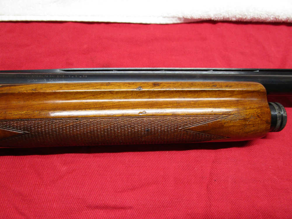 Browning Auto-5 12ga. Magnum 32in barrel-img-4