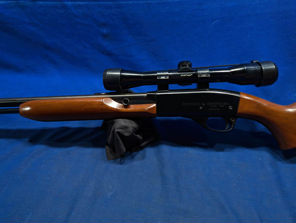 Remington 552 Speedmaster 22 S/L/LR Rifle w/ Bushnell Scope - Minty-img-2