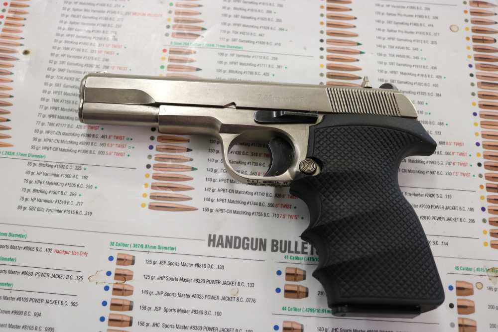 ZASTAVA M57 7.62X25 PISTOL WITH EXTRAS-img-3