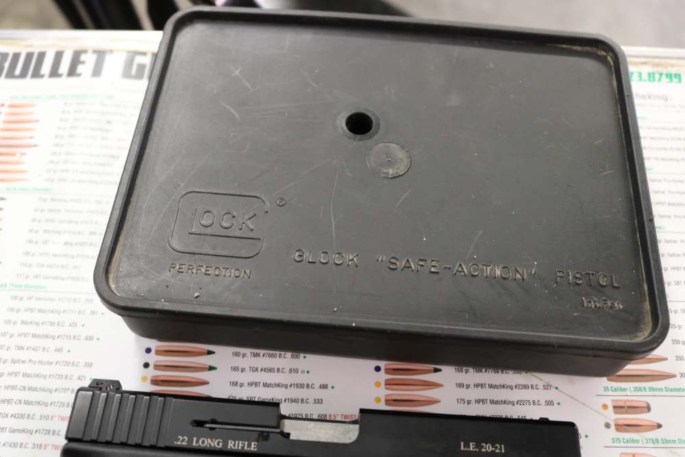 GLOCK 29 SF FRAME WITH ADVANTAGE ARMS 22LR CONVERSION NICE-img-6