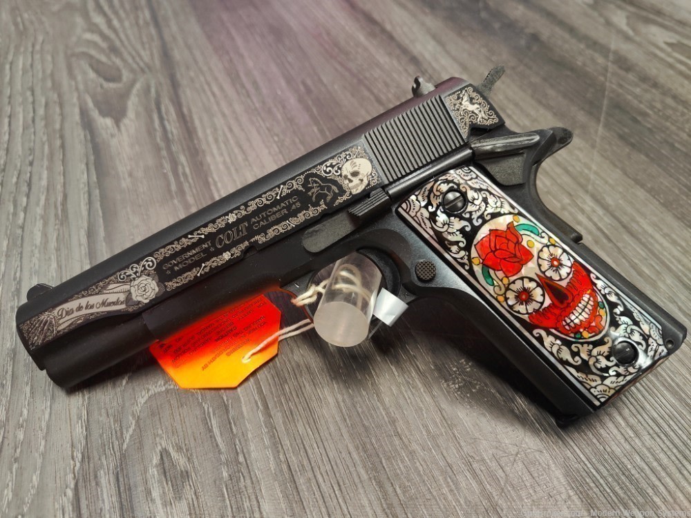 COLT 1911 DAY OF THE DEAD 1.0 O1911C-45 ENGRAVED COLT-img-1