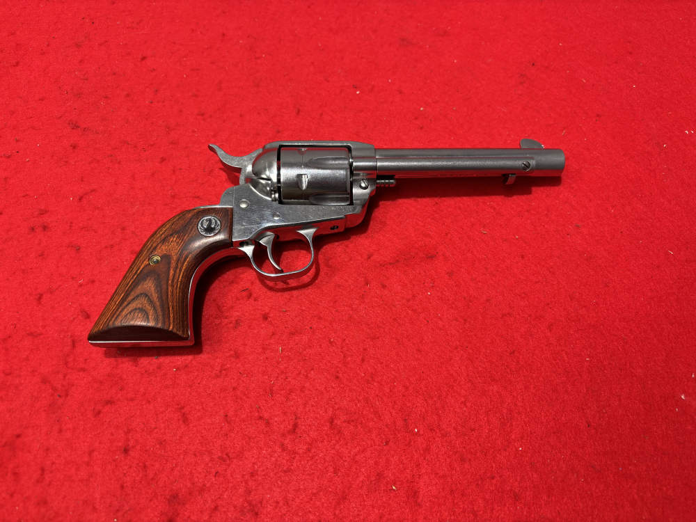 Ruger New Vaquero 5.5" 45 Colt 6 Shot SA Factory Box SS MFG 2014 Used-img-2