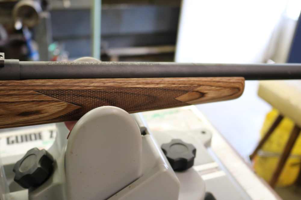 SAVAGE MKII BV 22LR LAMINATE LIKE NEW-img-19