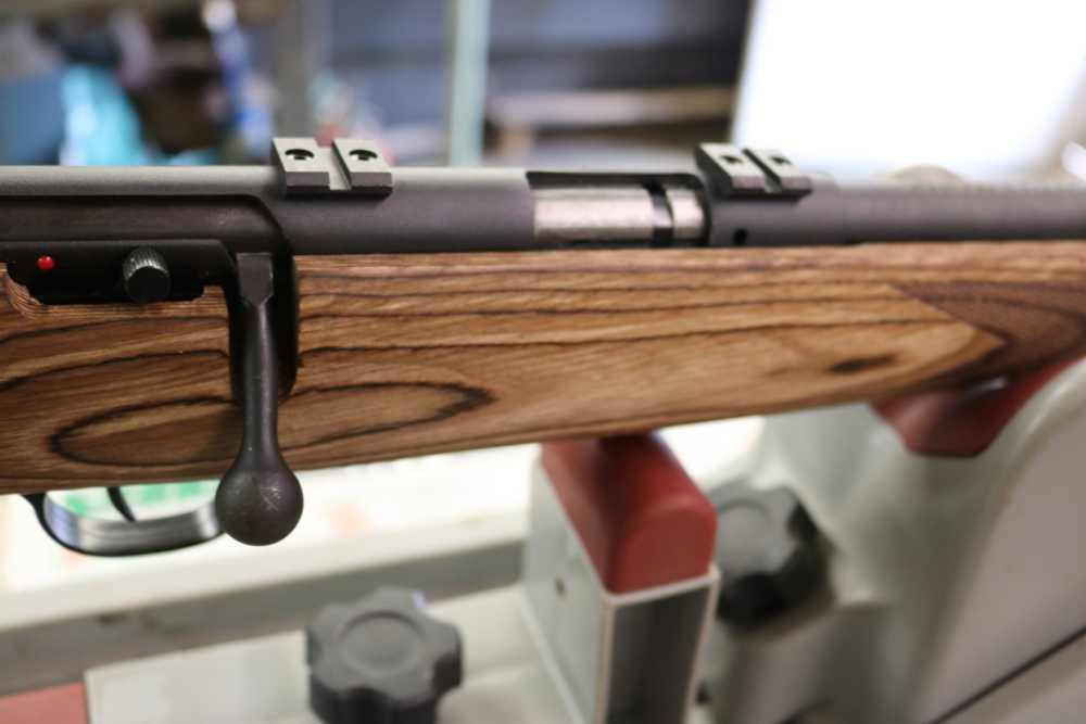 SAVAGE MKII BV 22LR LAMINATE LIKE NEW-img-17