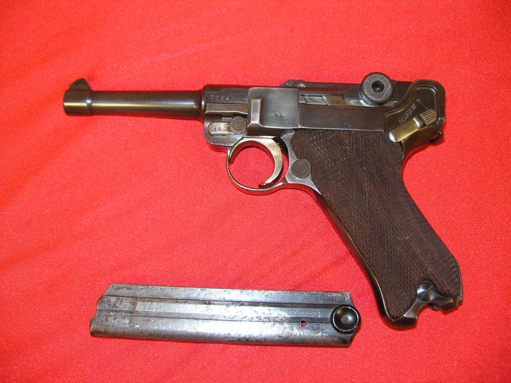 1938 MAUSER MADE IN GERMANY P08 LUGER 9MM S/42-img-0