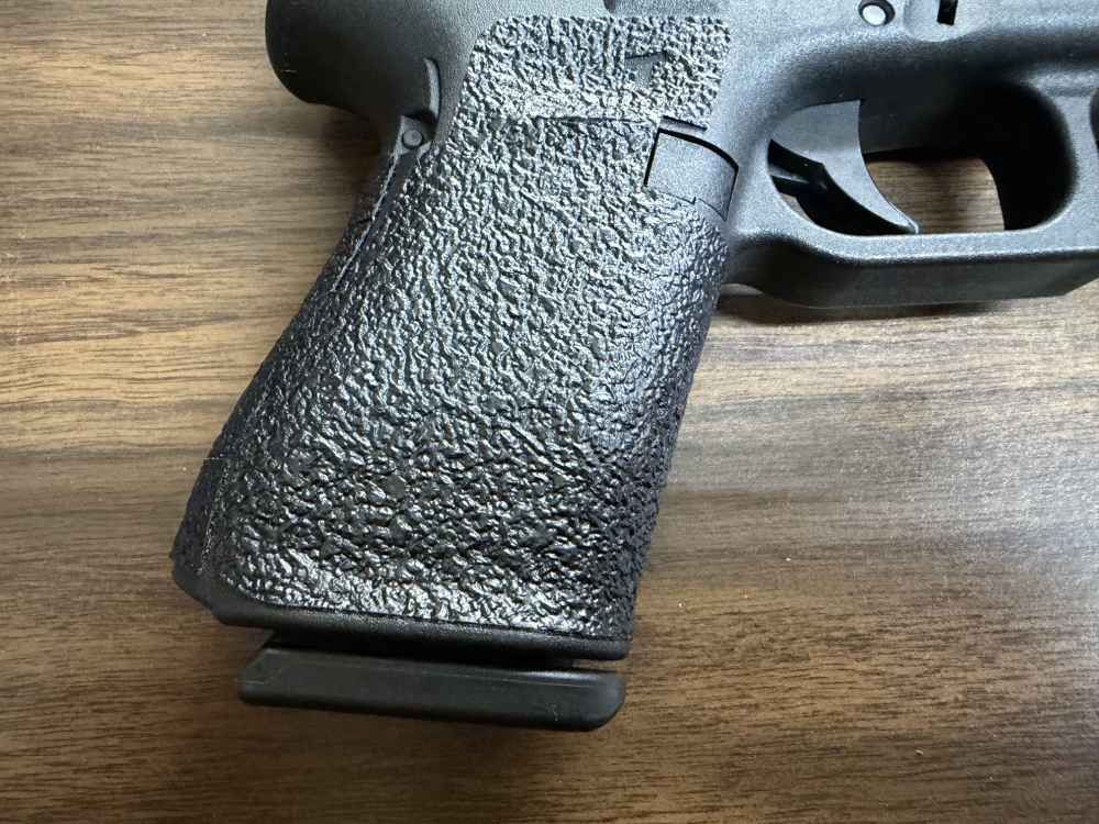 Glock 44 .22LR Pistol 4.02" 4-Mags G44 w/Box-img-6
