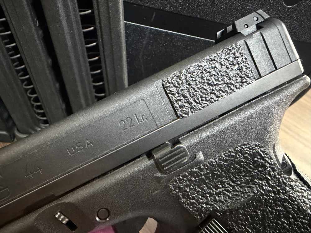 Glock 44 .22LR Pistol 4.02" 4-Mags G44 w/Box-img-3