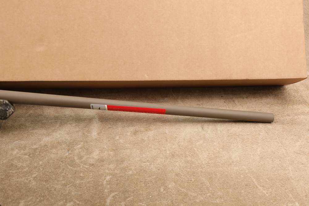 Winchester XPR Hunter .300 Win Mag 26" Bolt Rifle Vortex Crossfire II Box-img-7